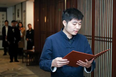 罗湖区人大常委副主任谭会茹一行莅临百达娱乐调研