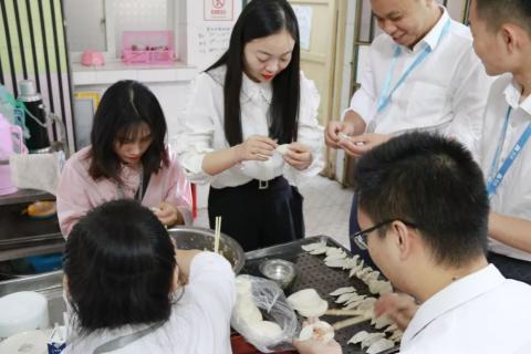 九九重阳 百达娱乐“践行孝道，始于足下”